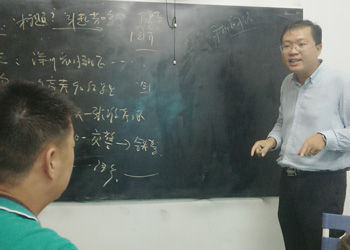 深圳塑胶模具厂 深圳塑胶模具厂